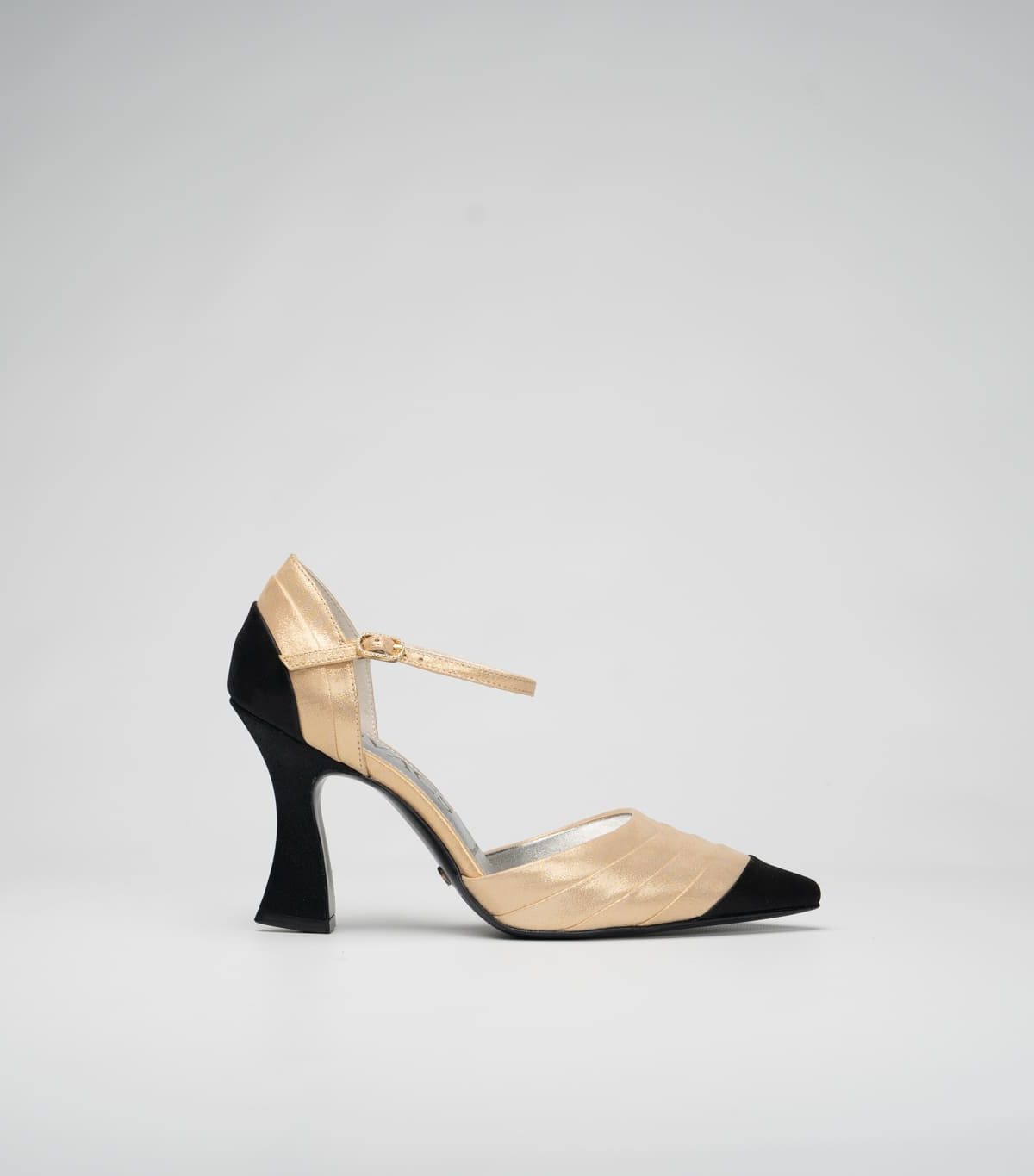 Años 20 Gold Black Point